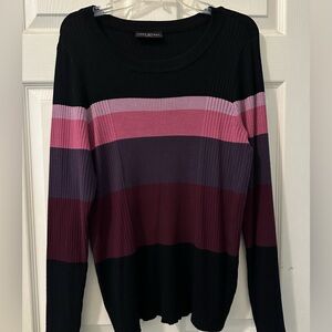 Lane Bryant fitted ribbed maroon color block long sleeve shirt.